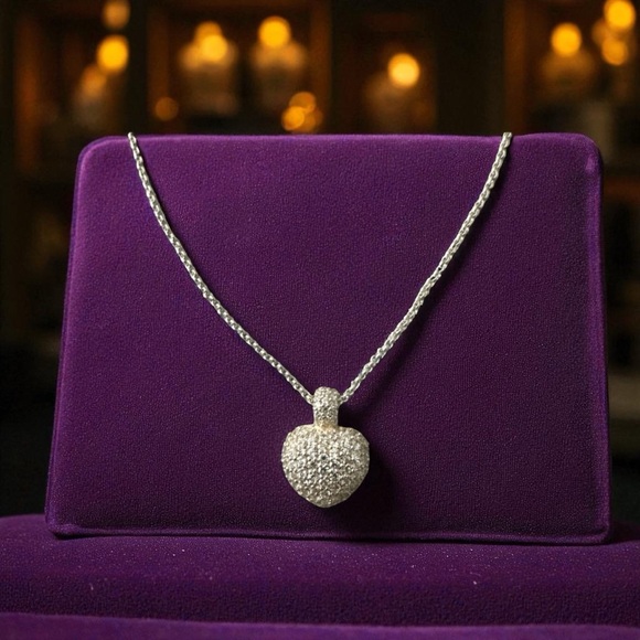 Thomas Sabo 925 SS Heart Pendant With Chain - Picture 1 of 7